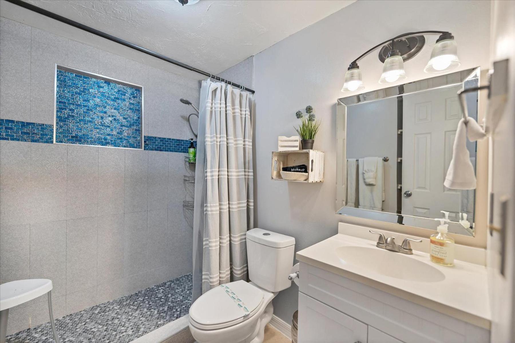 Beach Cottage With Heated Pool Just Off Siesta Key Sarasota Ngoại thất bức ảnh