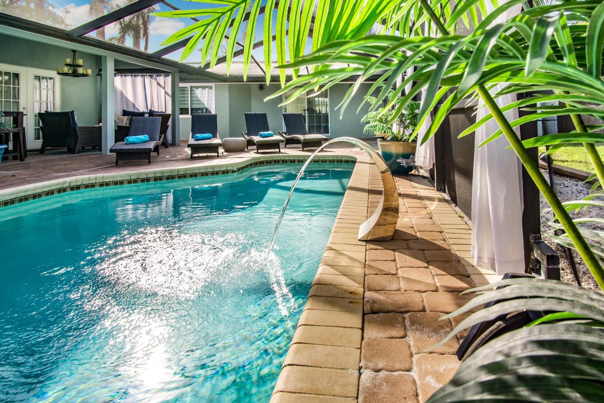 Beach Cottage With Heated Pool Just Off Siesta Key Sarasota Ngoại thất bức ảnh